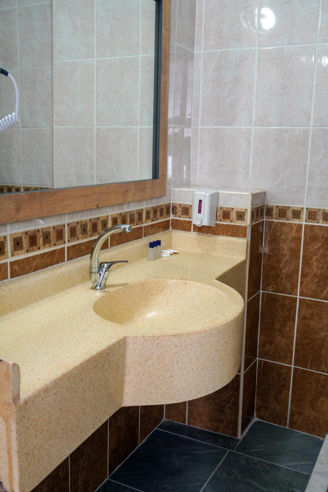 Anna Queen Hotel Алания Экстерьер фото