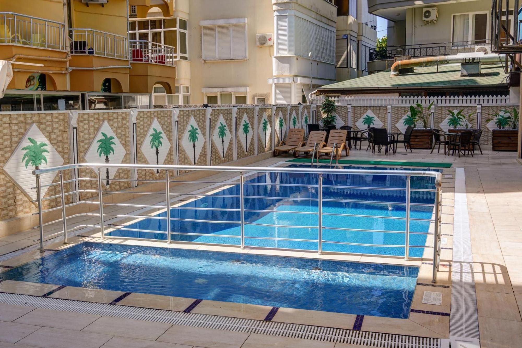 Anna Queen Hotel Алания Экстерьер фото